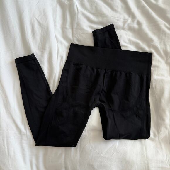 Gymshark Black High Waisted Leggings Stretch Activewear Size M - Picture 4 of 5